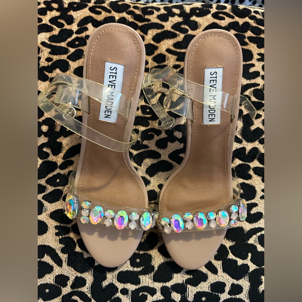 Like new Steve Madden Royalle heels with iridescent rhinestone embellishment